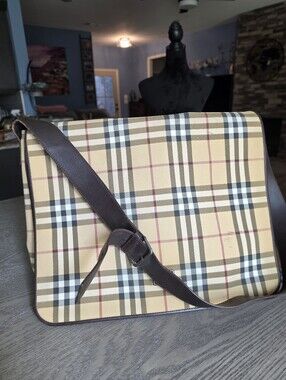 Authentic Burberry Classic Plaid Messenger Bag in Beige with Brown Leather Trim